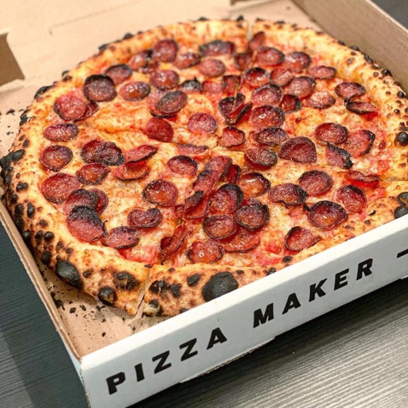 来自Maker Pizza的Pepperoni博士
