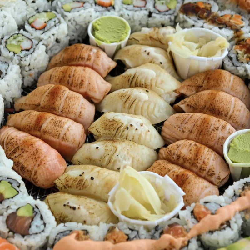 Aburiyaki寿司